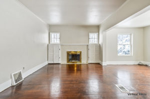 empty room without furnishings