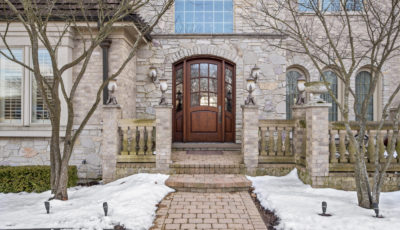 9705 Pacific Ct. Burr Ridge, IL