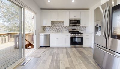 630 Radnor Dr. Roselle, IL