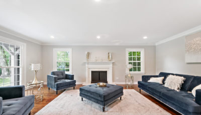 1228 N. Cascade Ct. Lake Forest, IL