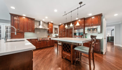 707 South Dr. Burr Ridge, IL