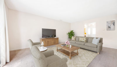 1713 Howe Lane Hanover Park, IL