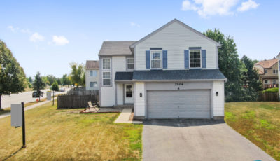 2504 Blakely Lane Naperville, IL