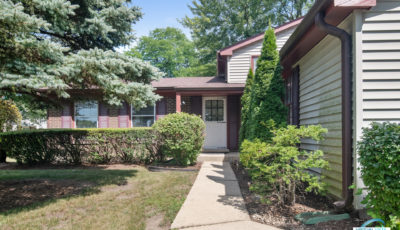1343 Radcliffe Rd. Buffalo Grove, IL