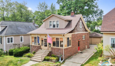 38 S. Charles Ave. Villa Park, IL