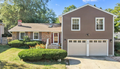 305 Geneva Rd. Glen Ellyn, IL