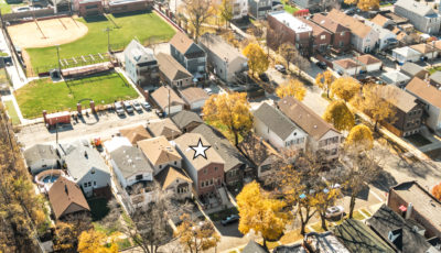 447 W. 45th St. Chicago, IL