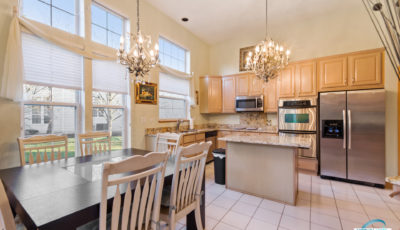 733 Interlochen Cr. Riverwoods, IL