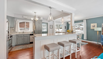 1522 Lakeside Dr. Wheaton, IL