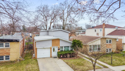 5220 Harmswood Terrace Skokie, IL