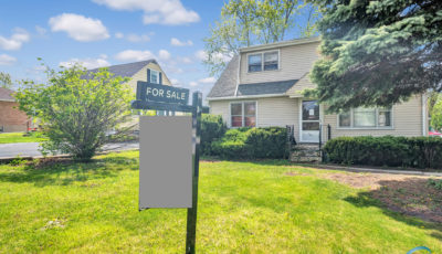 790 N. Van Aukin St. Elmhurst, IL