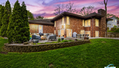 Mid Century Modern in North Downers Grove