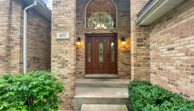 817 Shannon Lake Ct. Westmont, IL