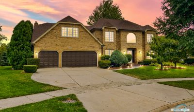 4310 Lone Tree Court, Naperville, IL
