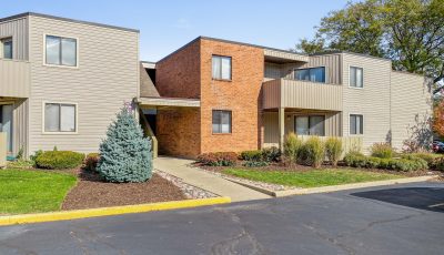 1860 W. Highland Ave. Elgin, IL