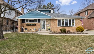 470 N. Oak St. Elmhurst, IL