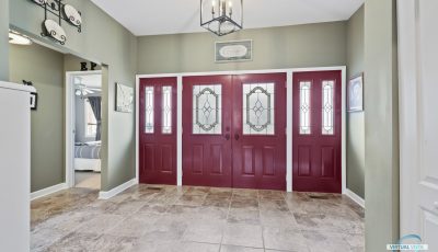 6817 Roberts Drive, Woodridge, IL